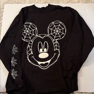 Disney Halloween Mickey Spirit Jersey. Size medium.   Great condition.